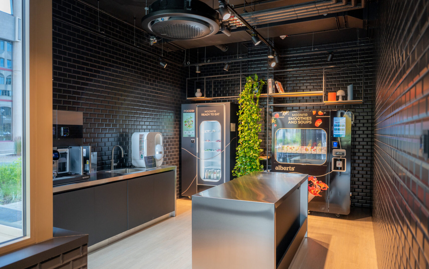 Comet Café